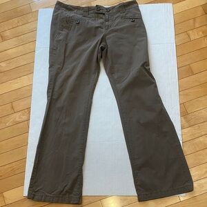 JACOB Women's casual subtle pinstripe Tan Flare pants Cotton/Poly Mix size 11/12